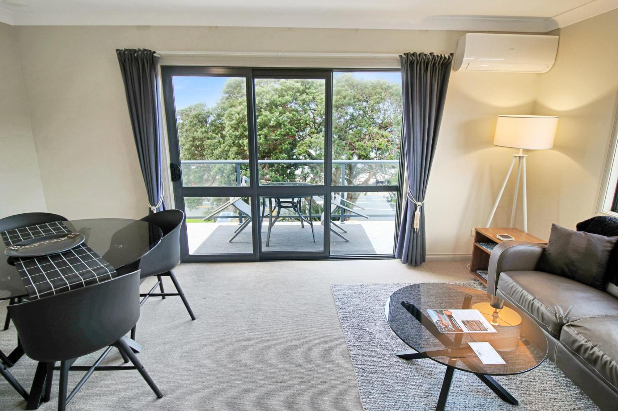 Whangaparaoa Lodge Dış mekan fotoğraf